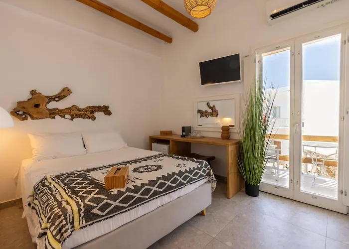 Parosquare Apartman Párosz