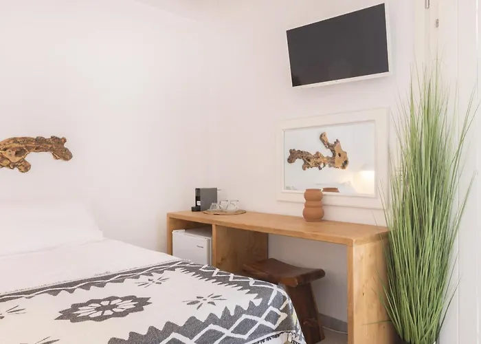 Parosquare Apartman Párosz